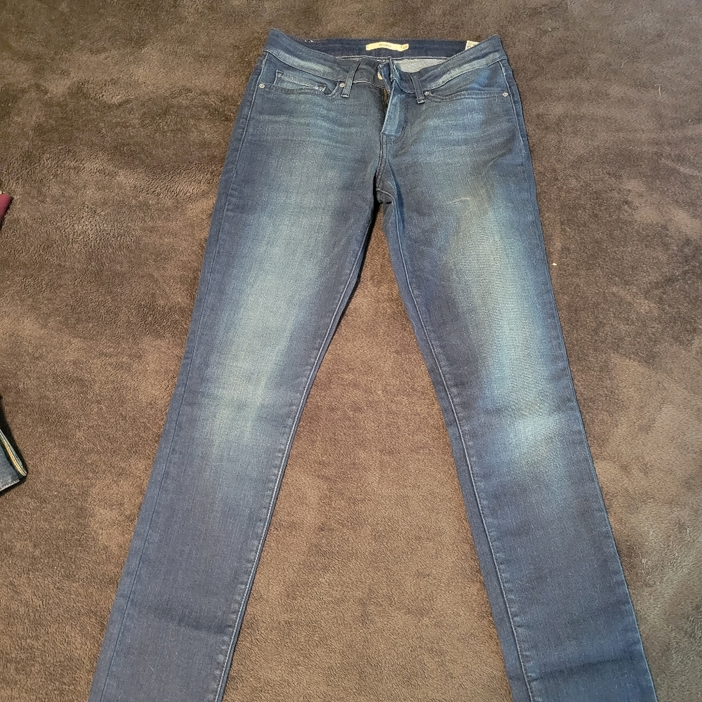 Levi skinny jeans